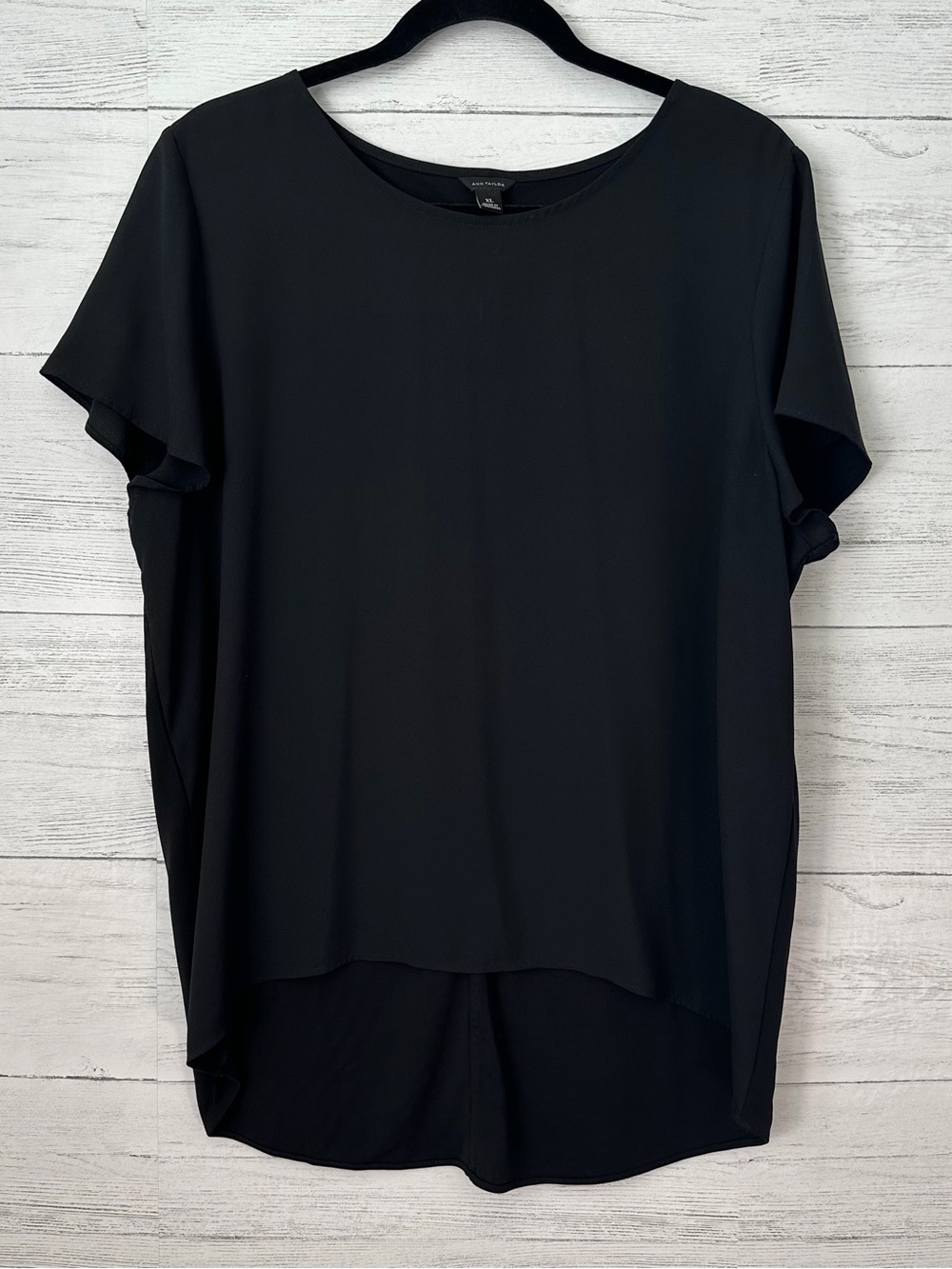 Ann Taylor Short Sleeve Blouse size XL